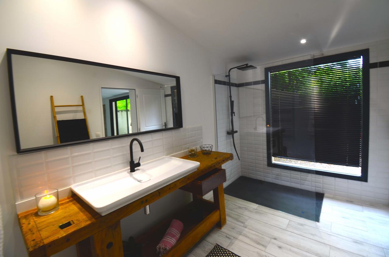Domaine Shambala - Maison D'Hote En Provence - Piscine Chauffee Velaux 외부 사진