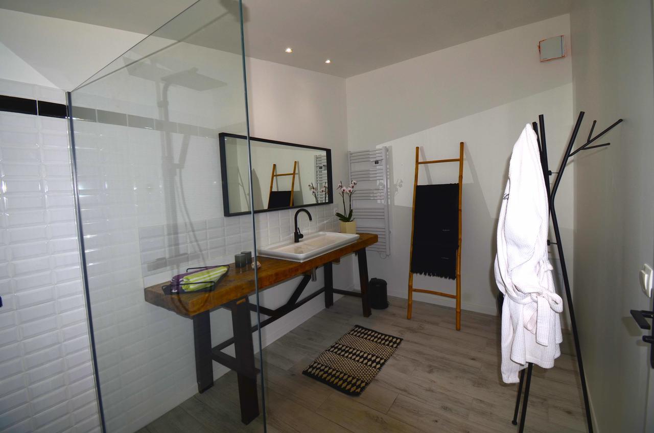 Domaine Shambala - Maison D'Hote En Provence - Piscine Chauffee Velaux 외부 사진